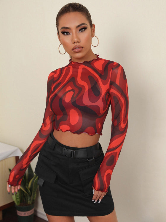 Random Print Scallop Trim Crop Tee