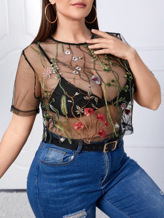 Plus Floral Embroidery Lace Top Without Bra
