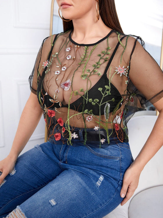 Plus Floral Embroidery Lace Top Without Bra