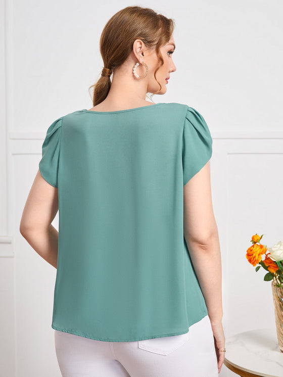 Plus Petal Sleeve Fold Pleated Top