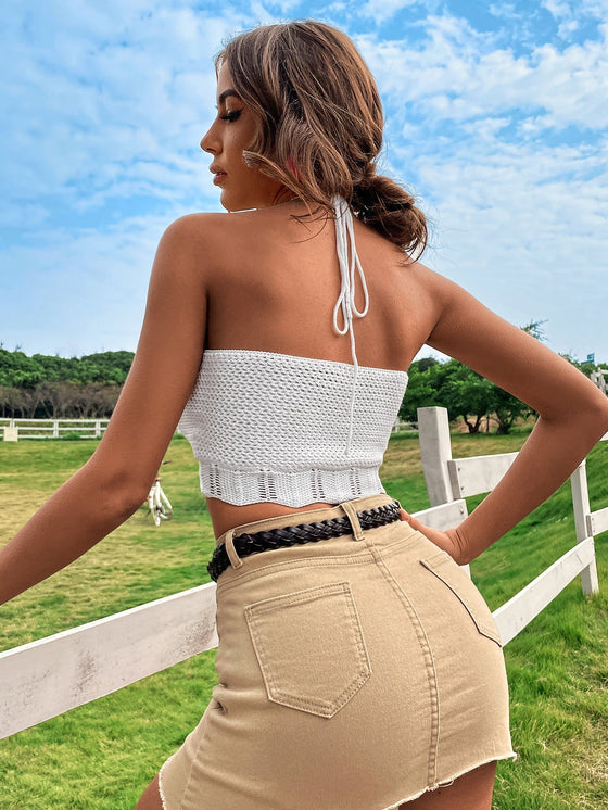 Scallop Trim Crisscross Tie Backless Halter Top