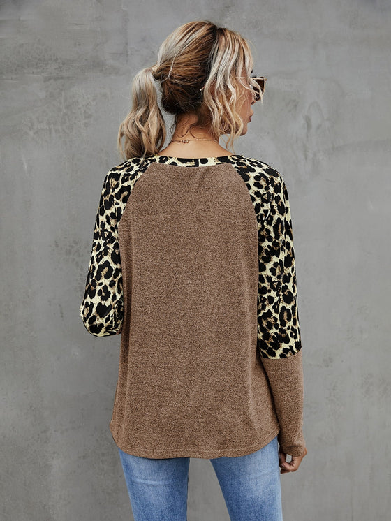 Contrast Leopard Raglan Sleeve Tee