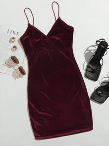  BAE Solid Velvet Bodycon Dress