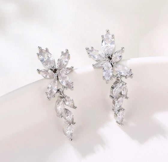 Elegant For Women Chandelier Cubic Zirconia Crystal Bridal Earring For Wedding