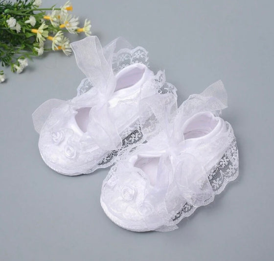 Soft Sole Anti-Slip Infant Shoes With Lace & Flower Decorations - Ideal For Birthday Party - 0-6Months