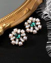 1pair Fashionable And High-Grade Retro Faux Pearl Stud Earrings For Women