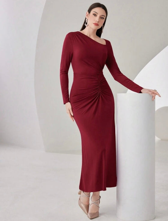 Women's Asymmetrical Neckline & Pleated Body Casual Dress