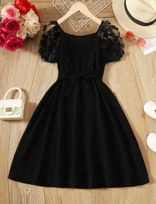  Tween Girl Appliques Mesh Sleeve Dress