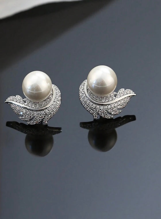 1pair Cz Rhinestone, Feather, Pearl, Deluxe Design, Light Luxury, French Vintage Style Earrings