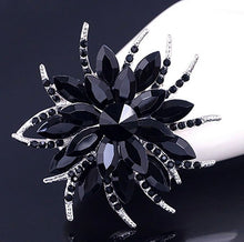  Brooch Pin Big Flower Diamond Brooch Crystal Brooch Brooch Clothing Accessories (Color : White K+Solid Black)