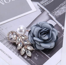  1pc Alloy Fabric Flower Brooch