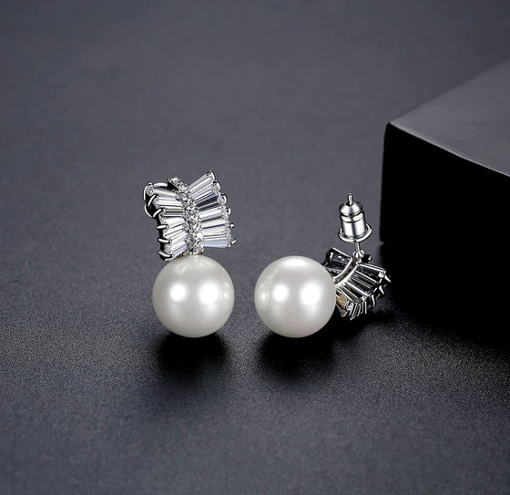 LUOTEEMI Teemi Jewelry Factory Brand AAA+ Cubic Zirconia Round Sea Shell Pearl Women Wedding Elegant Jewelry Earrings