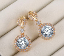  Gold color  Exquisite Ladies Heart-Shaped Large Zircon Stud Earrings Fashion Earring