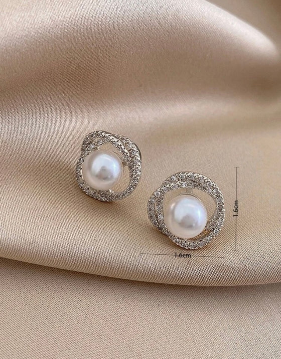 Rhinestone & Faux Pearl Decor Stud Earrings