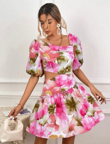  Floral Print Cut Out Waist Puff Sleeve Ruffle Hem Dress