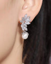 2pcs Elegant Flower Design White Zirconia Earrings