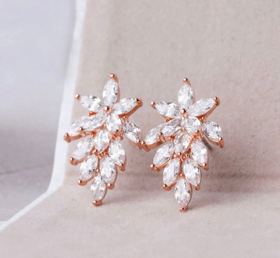 Cut Flower Zirconia Crystal Long Drop Earrings For Women Shiny Leaf CZ Stone Bridal Wedding Jewelry