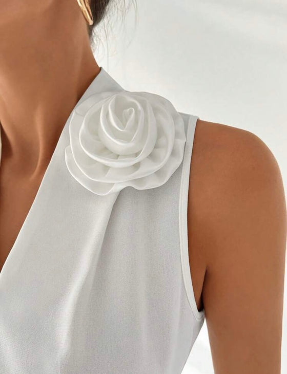 Women's Summer Simple & Elegant 3D Floral V-Neck Sleeveless Blouse Business Women Clothes