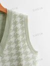 EZwear V Neck Houndstooth Pattern Sweater Vest