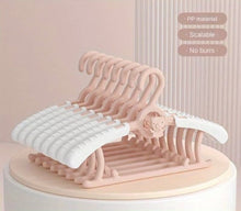  10pcs Pink Extendable Non Slip Hanger Set