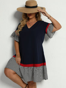  Plus Contrast Striped Flounce Sleeve Smock Dress