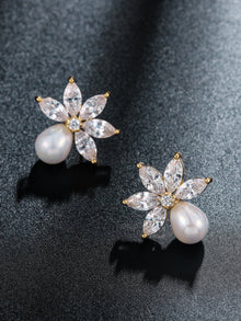  Cubic Zirconia Decor Stud Earrings