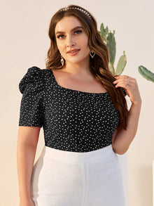  Plus Allover Heart Print Puff Sleeve Tee