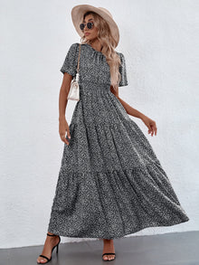  Ditsy Floral Ruffle Hem Maxi Dress