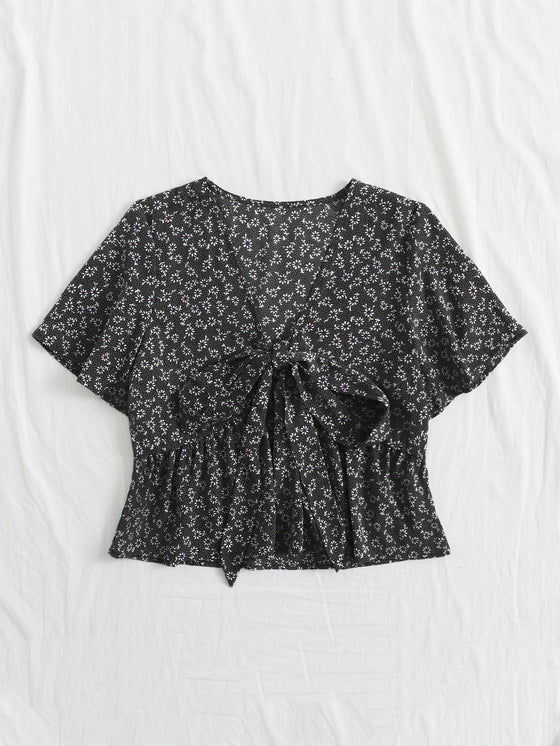 Knot Front Ditsy Floral Ruffle Hem Blouse