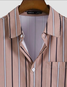  Men Striped Print Pocket Patched Shirt